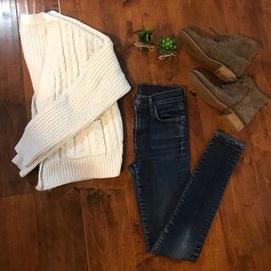 Cropped chunky cardigan